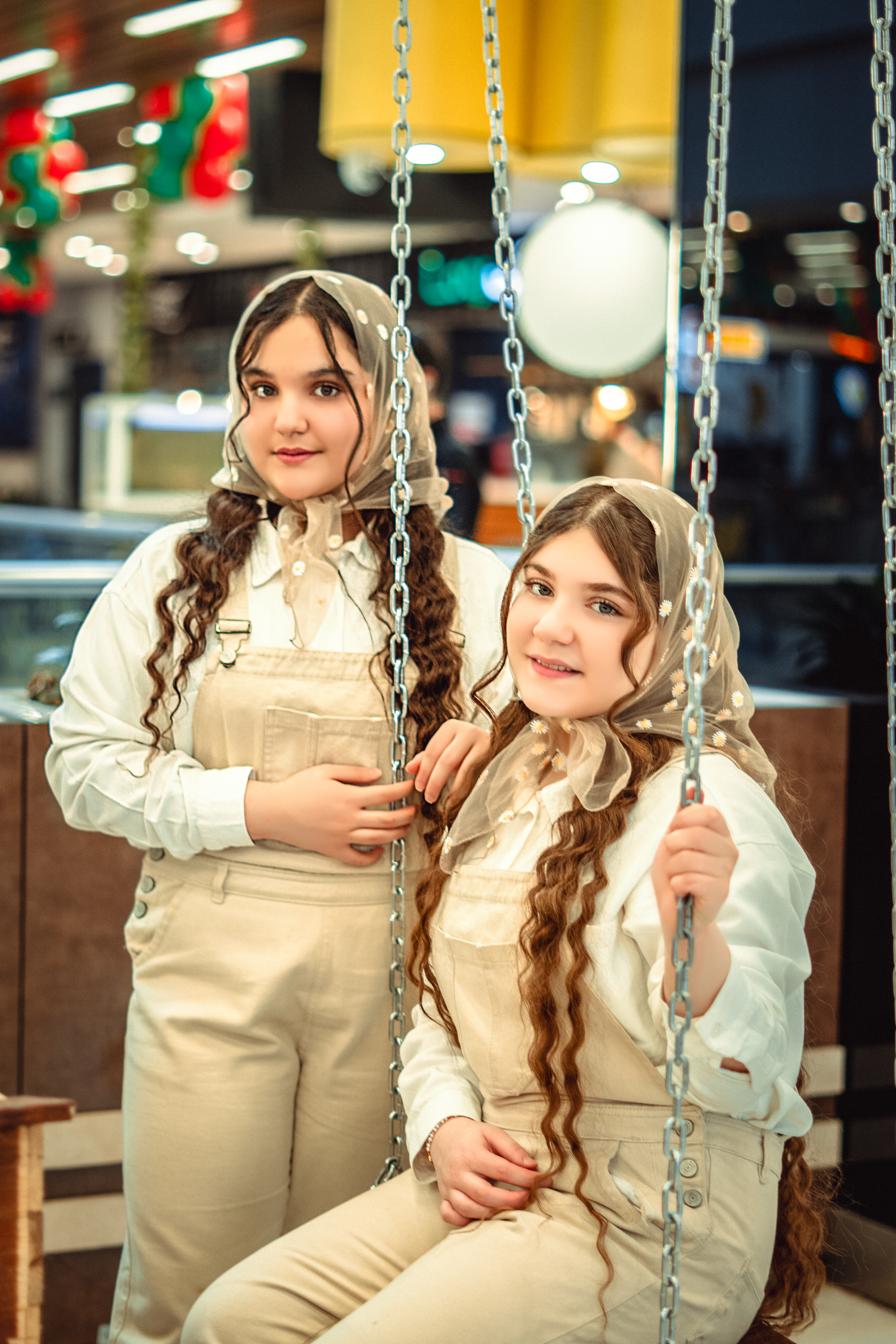 سونیا عزیزی