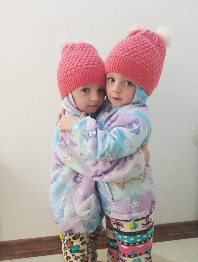 هلیسا  نجفی