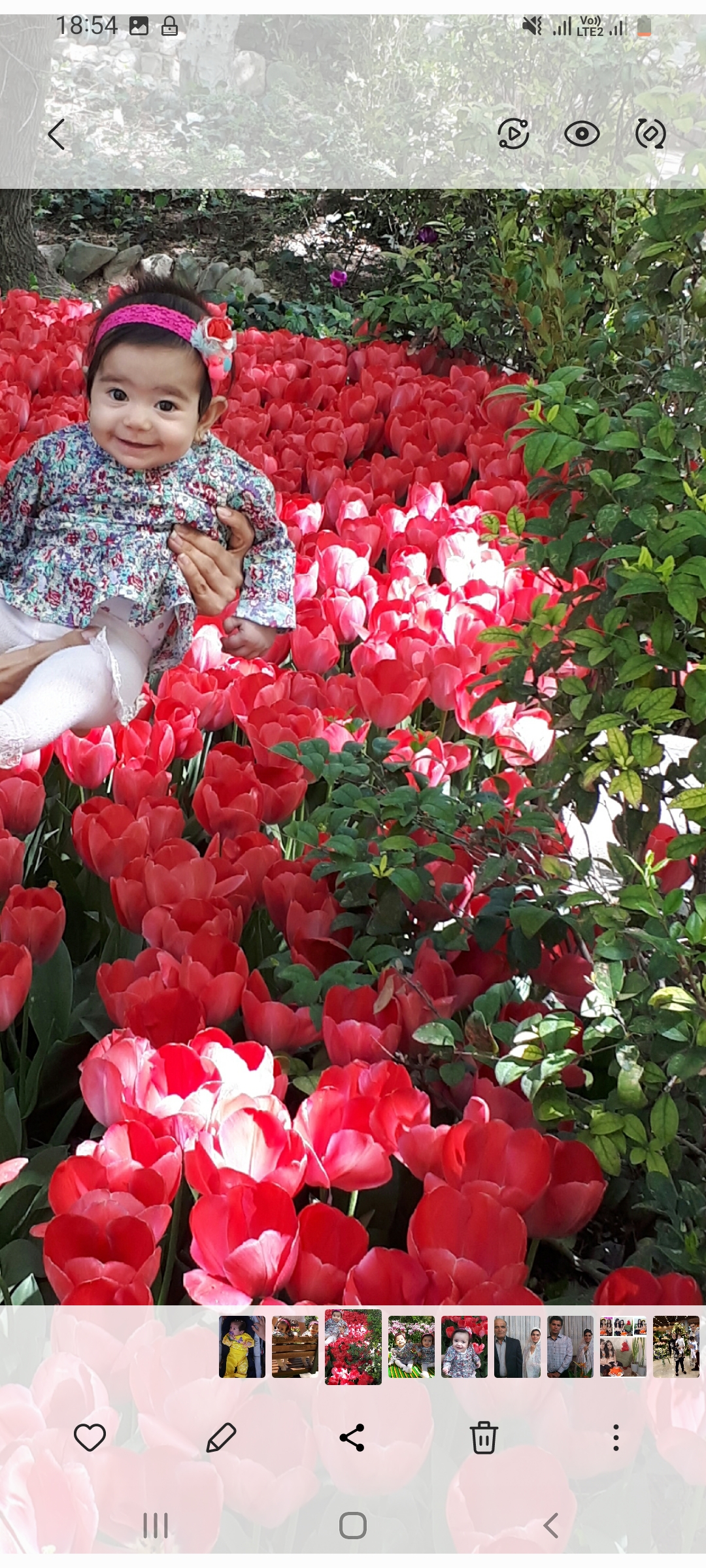 آسنا مهدیان