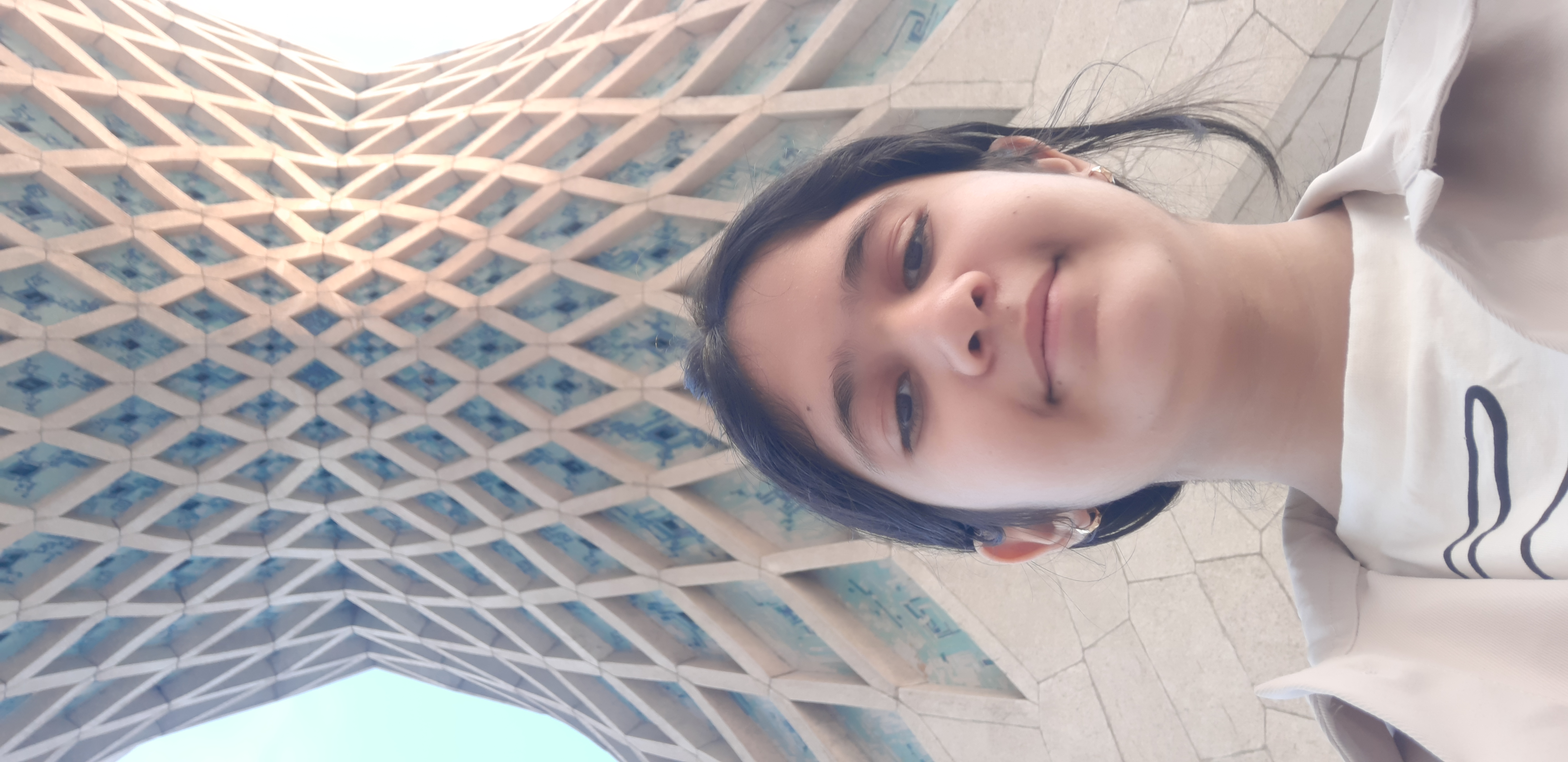 بهاردخت مشیری