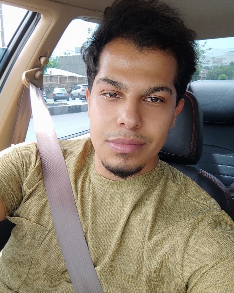 فرشاد آقابابائی