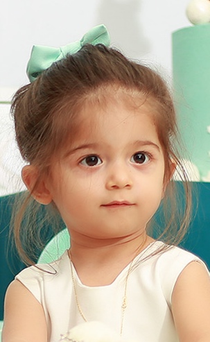 دایانا اخوت پور