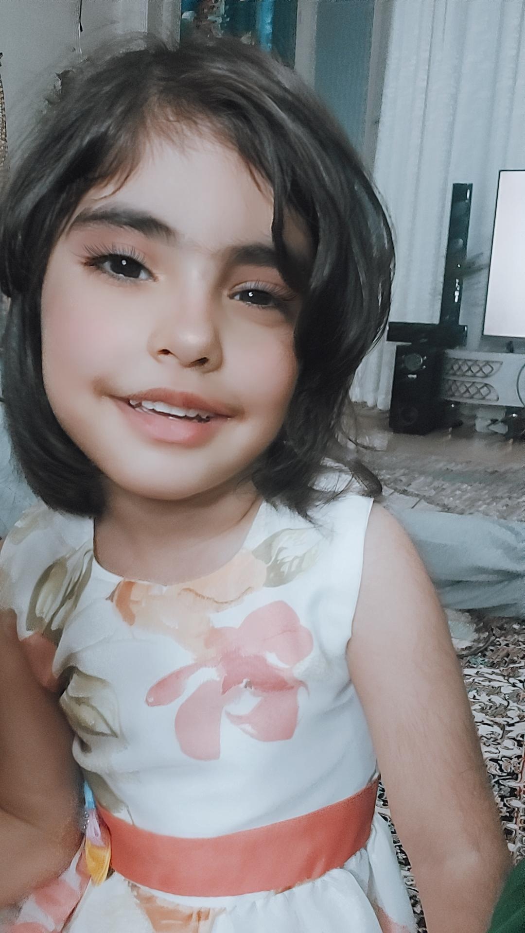 آدرینا دالوند