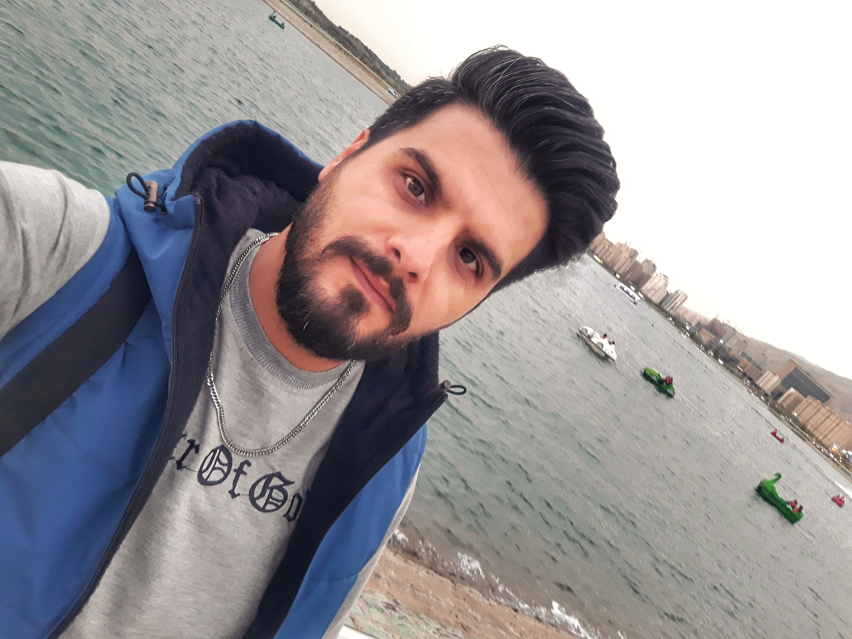 سید علی حسینی