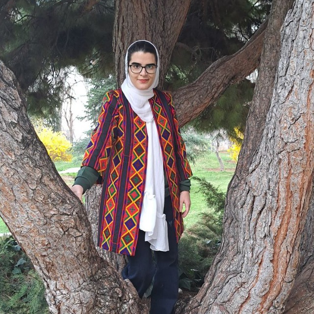 زهرا رسائی راد