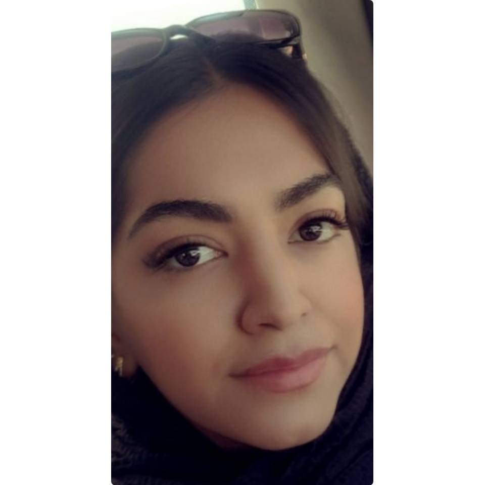 آتنا بختیاری