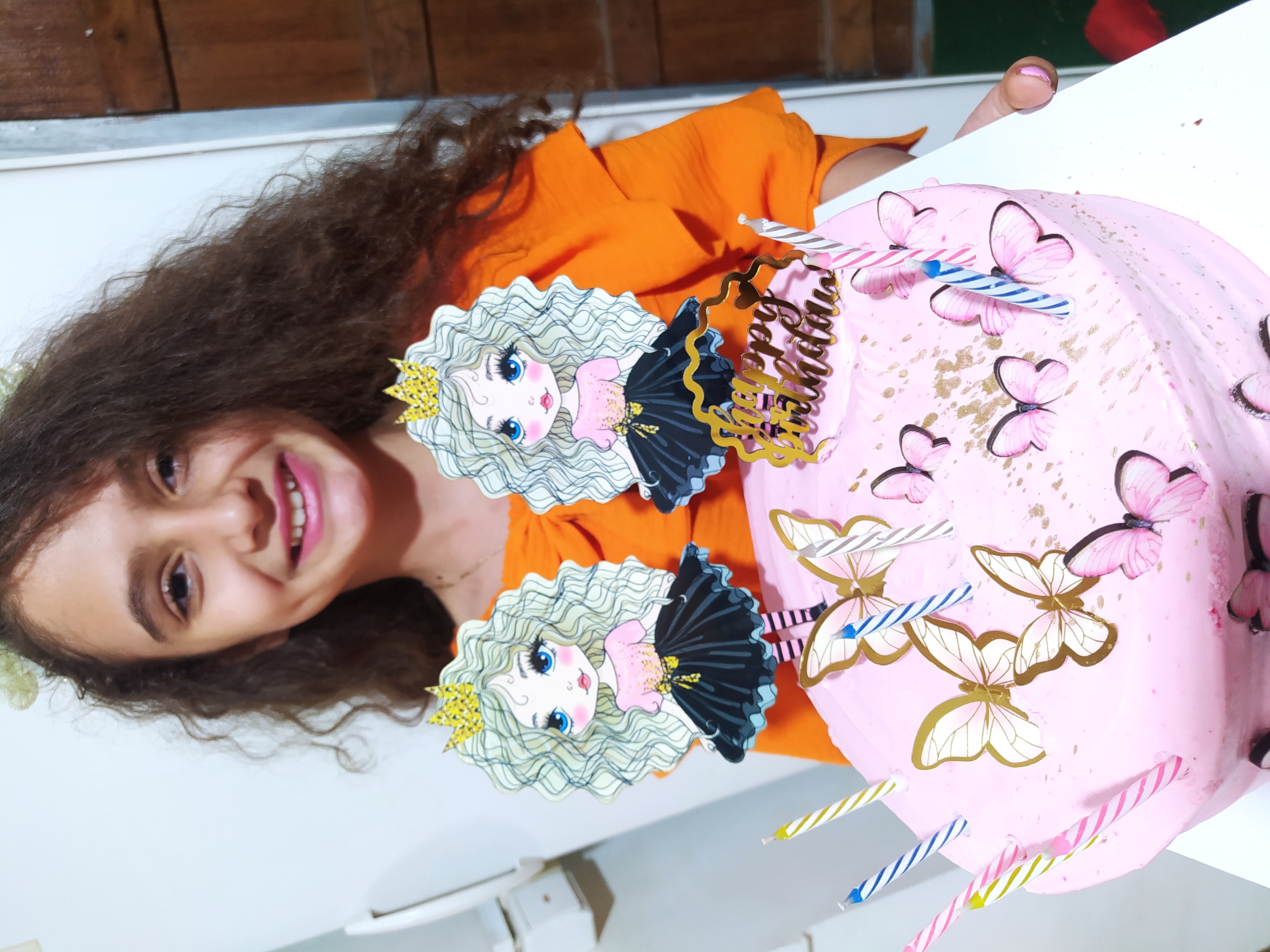 زهرا  نوری شیراز