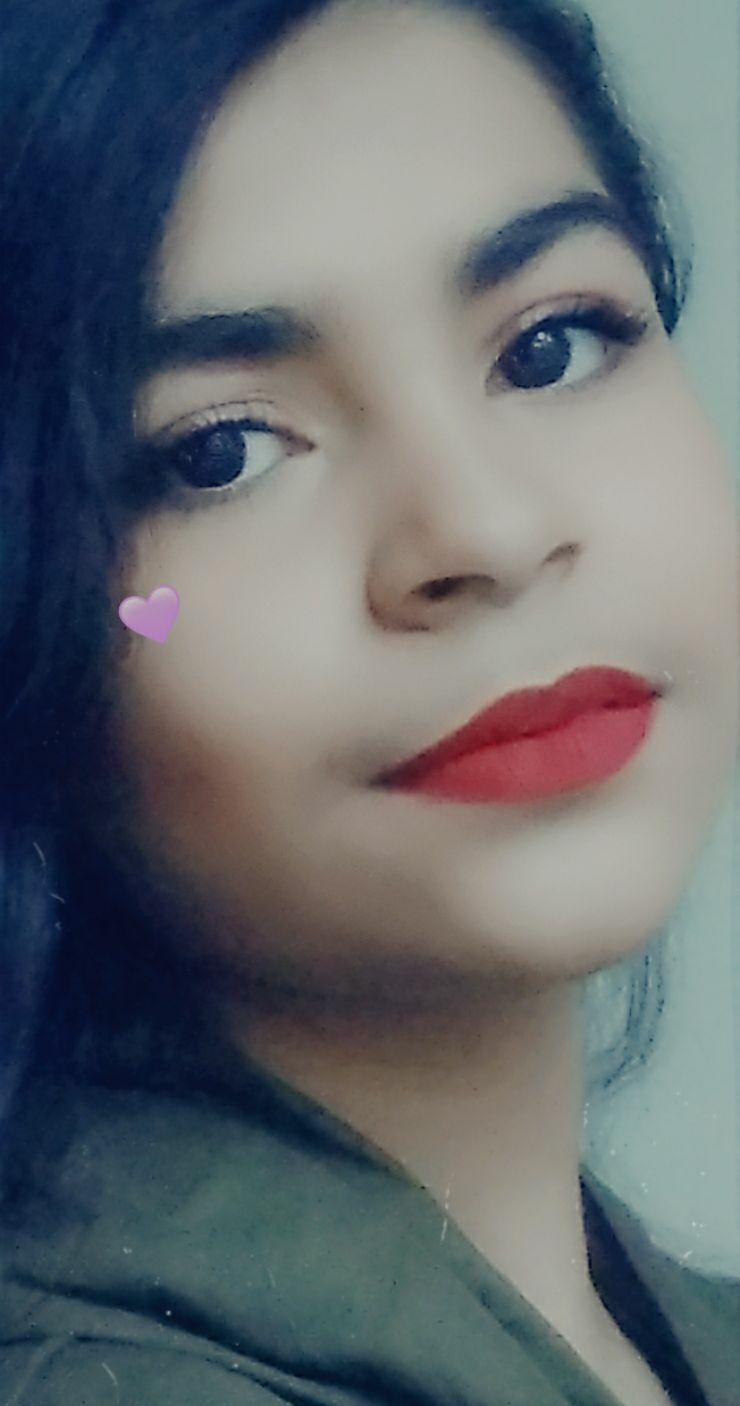 هلیا اقابیک