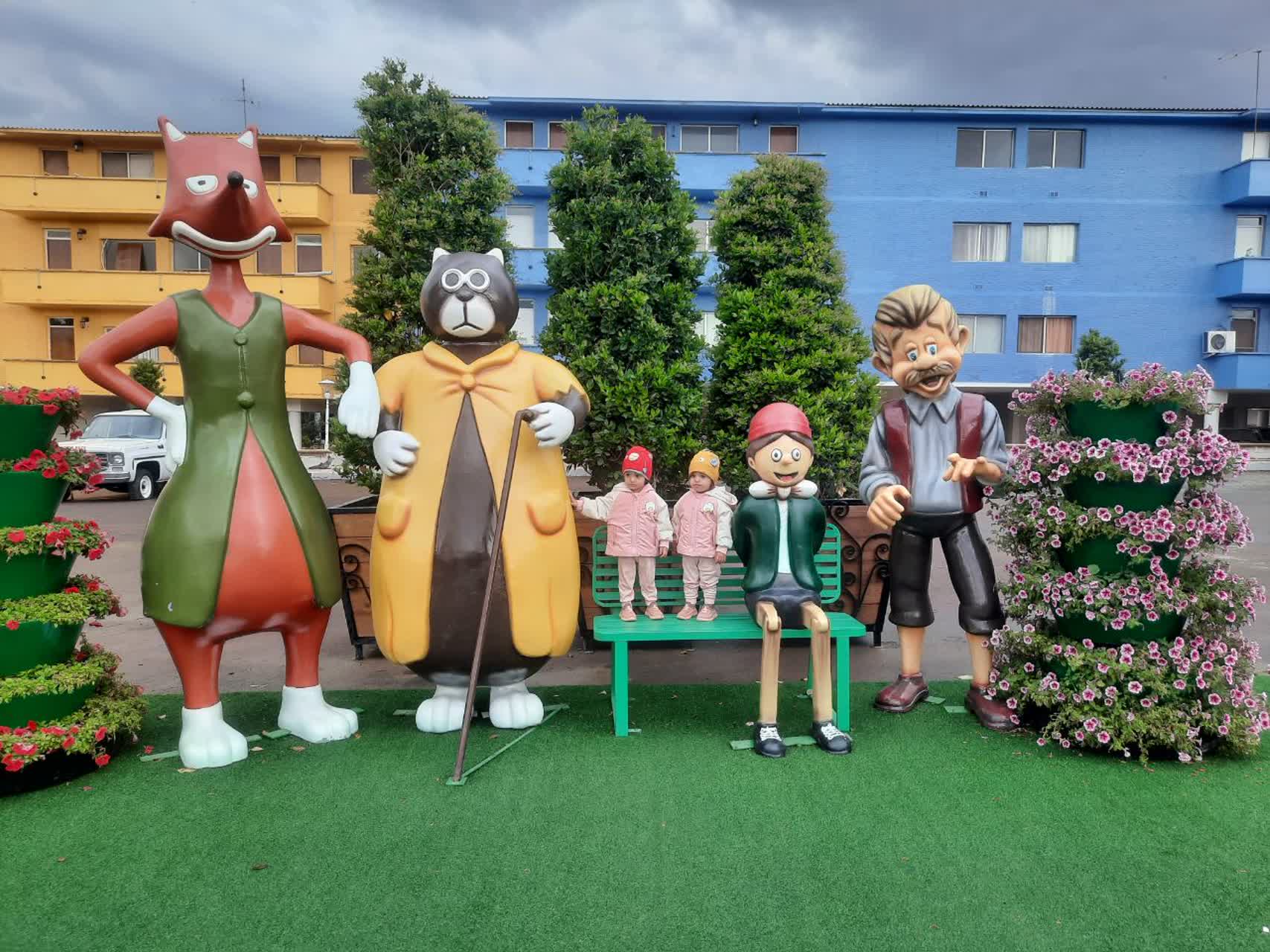 سارا مردانی دهکردی