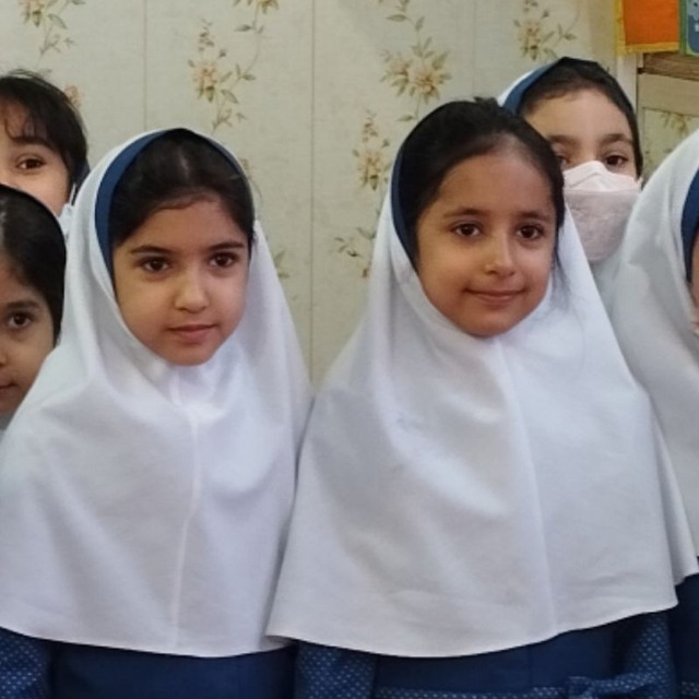 آرام محمودیان