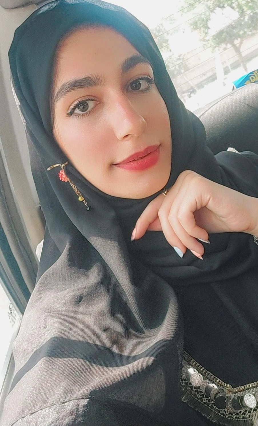 سحر حنیفه زاد دزدکی