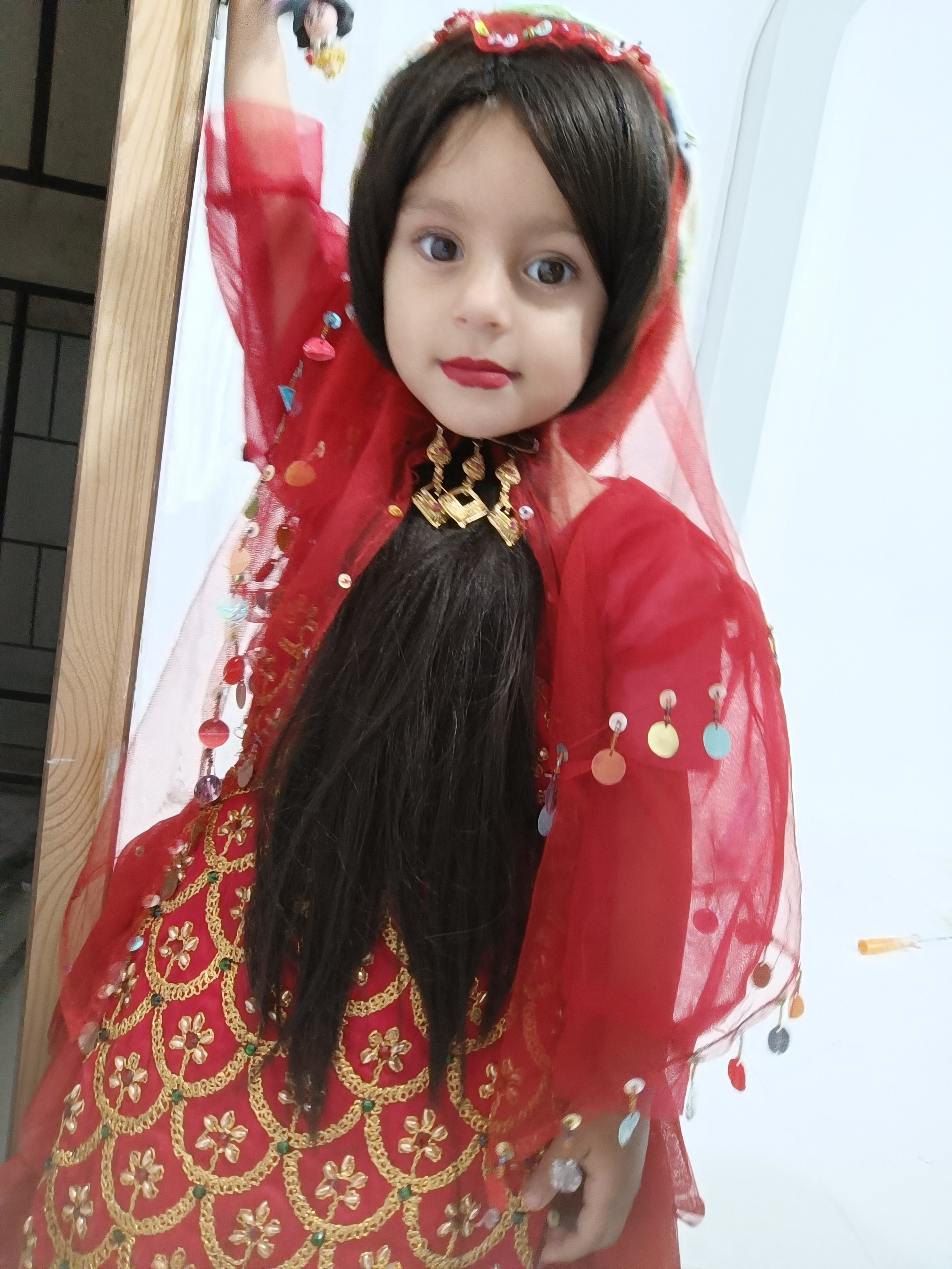 محبوبه علی بابائی