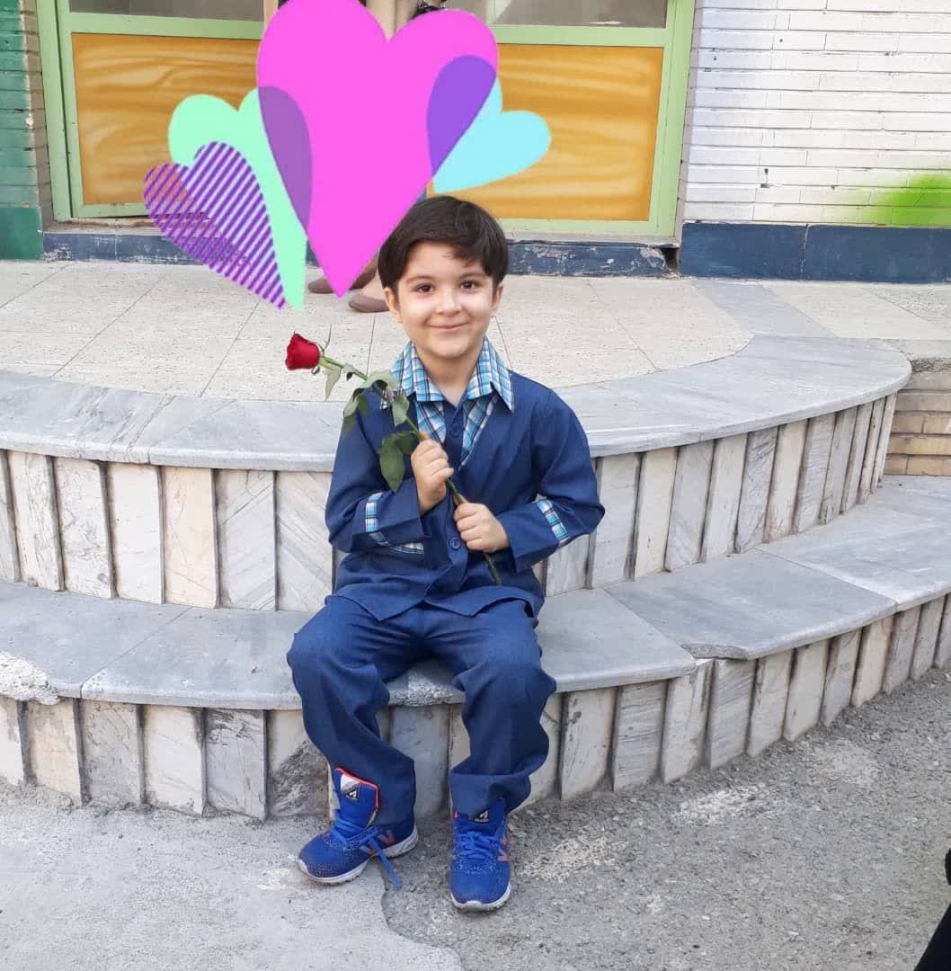 یزدان خاتمی