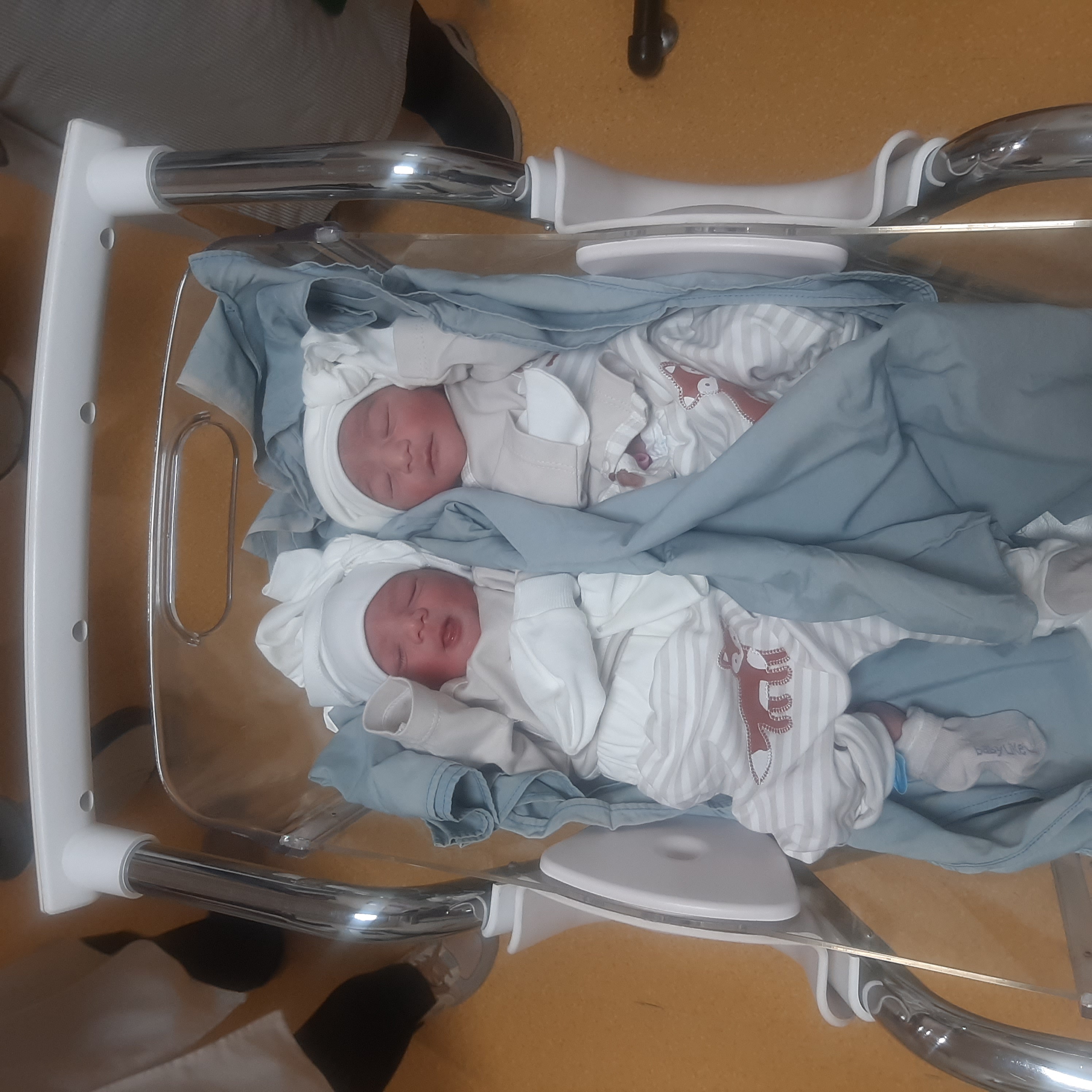 کسری وفائی فر 